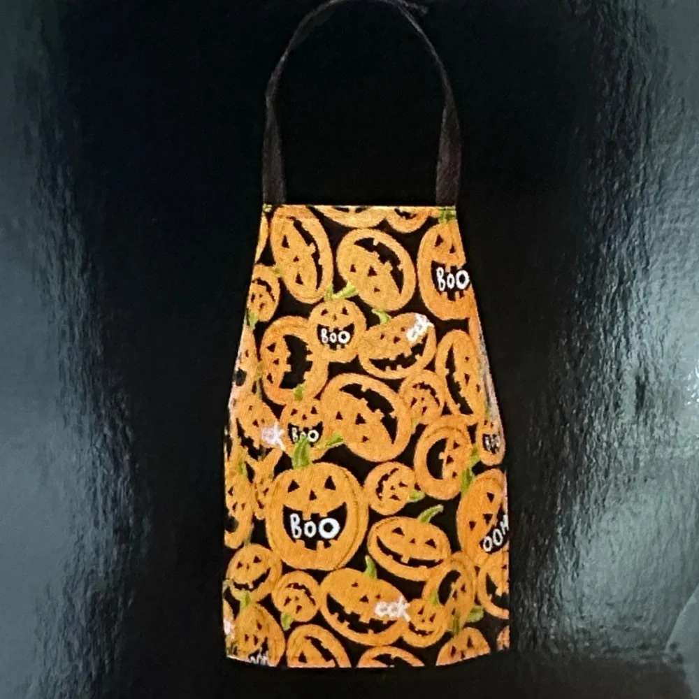 NEW Happy Halloween Wipe Clean Kids Child’s Size Pumpkin Apron